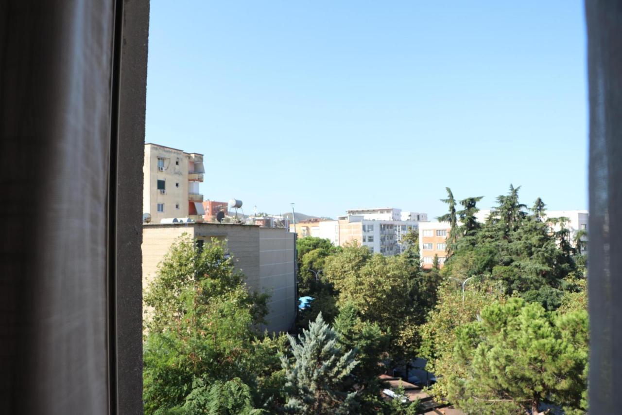 Pine Apartment Tiranë Eksteriør bilde
